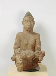 Ibo-Statue einer Frau mit einem Kind